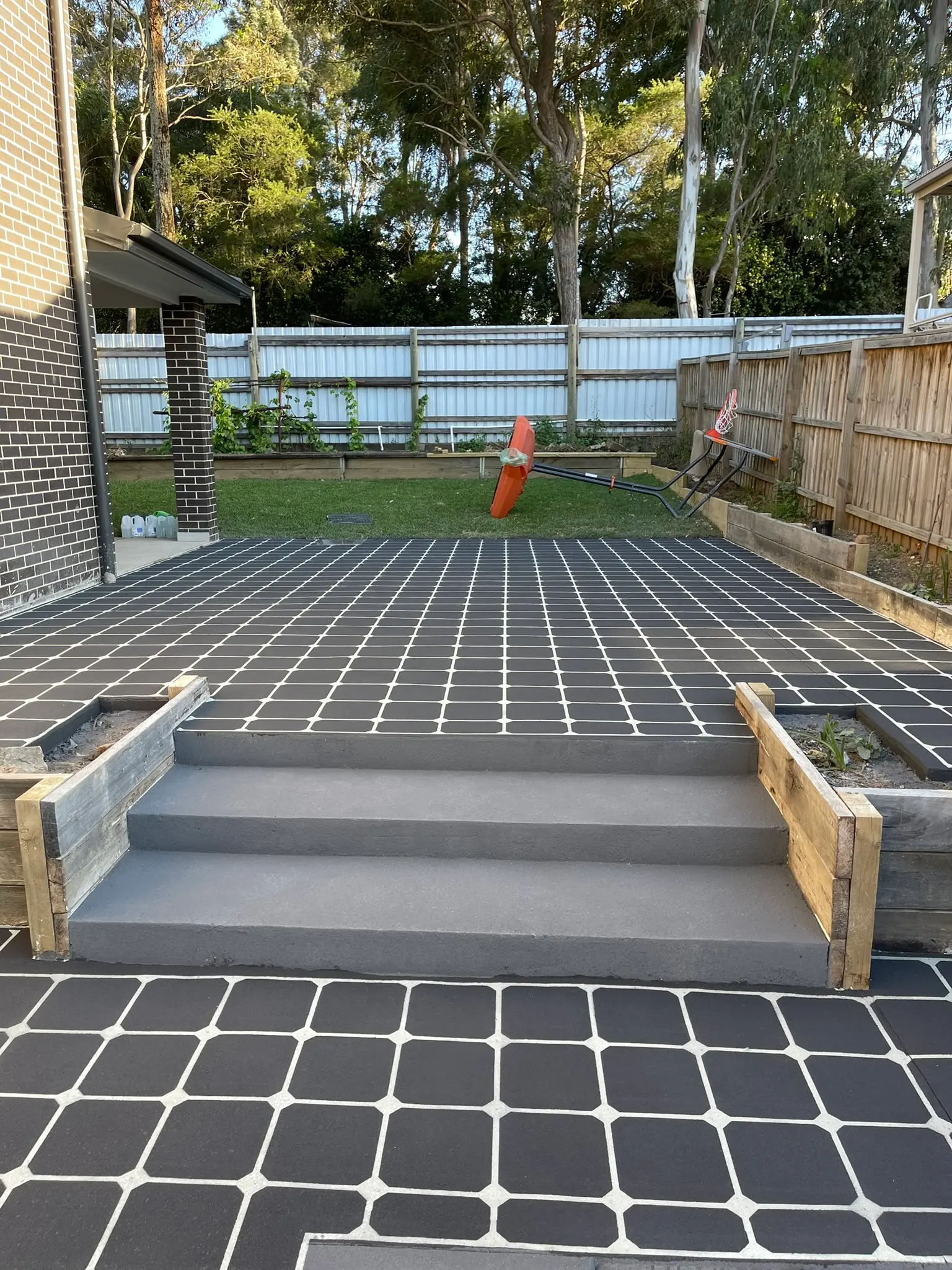 Bluestone Antique Tile stencil spray-crete backyard and steps in West Pennant Hills